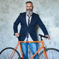 VNDX | The Chief steel rose gold 2